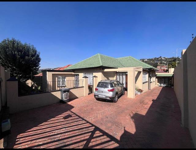 6 BEDROOM HOUSE FOR SALE IN ORANGE GROVE
